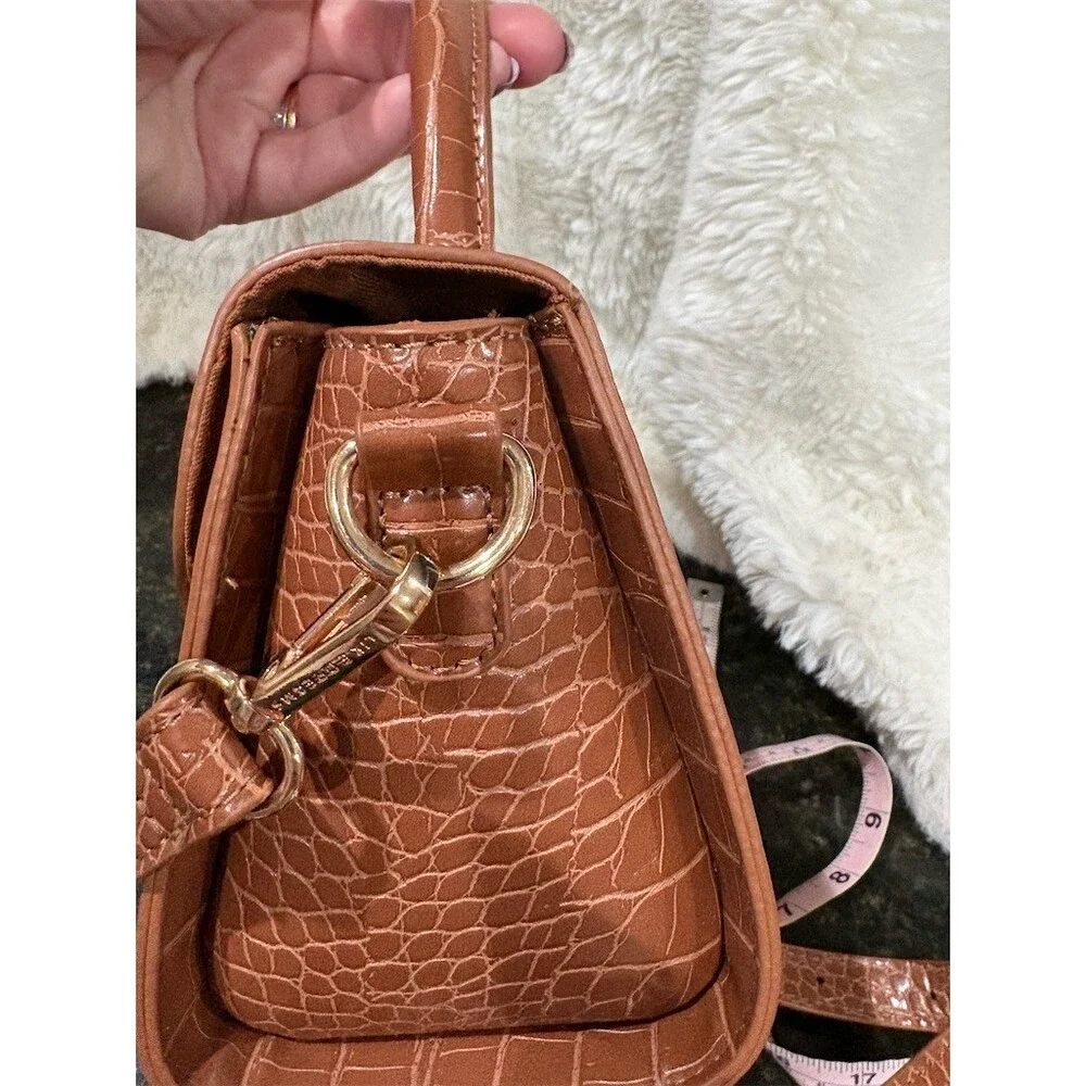 Like Dreams Satchel Handbag Womens Tan Croc Embossed Gold Chain Detail